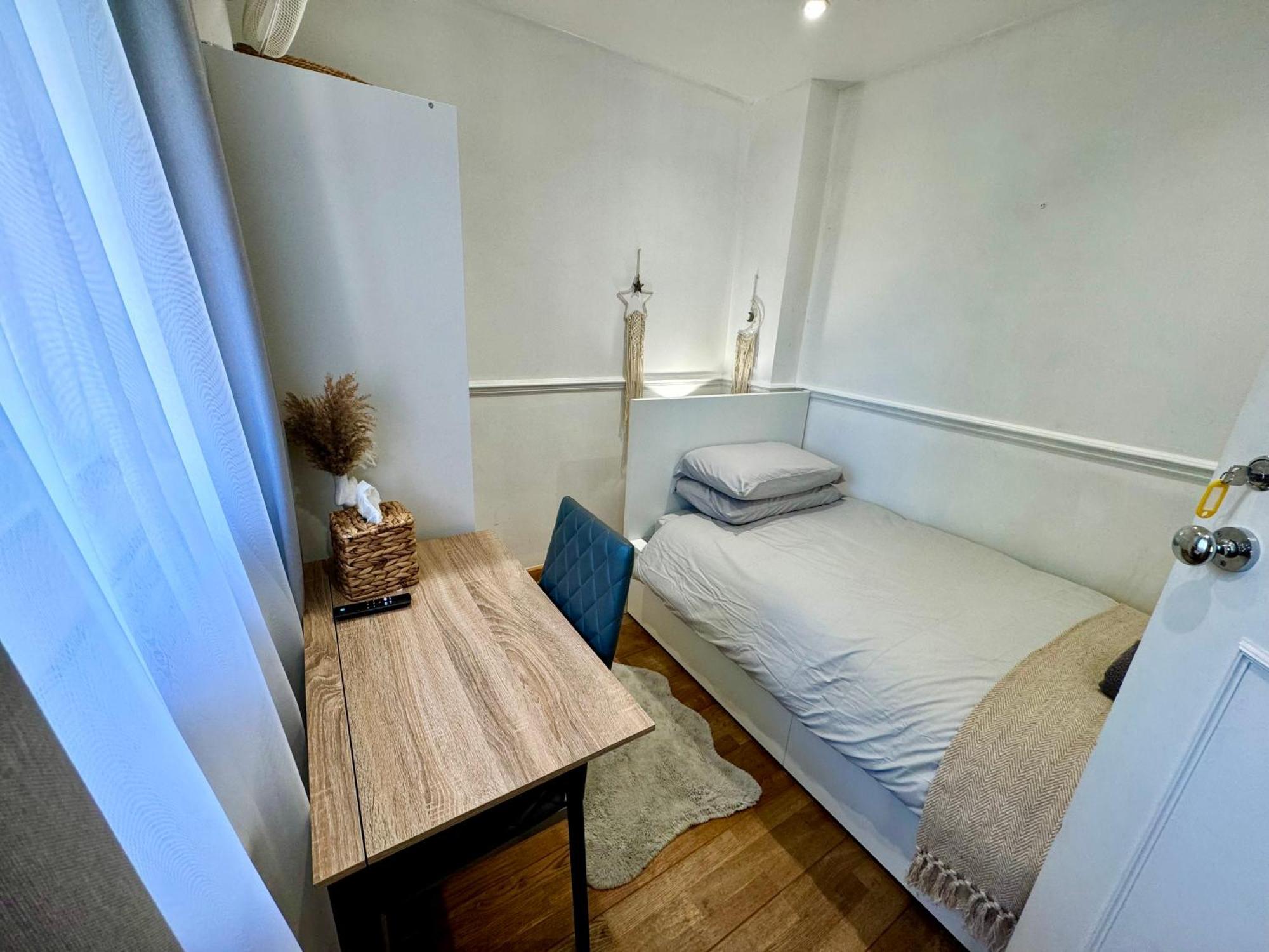 Cosy Single Room For One Person Bromley Buitenkant foto